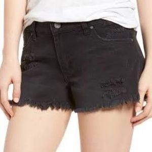 BP Distressed Midrise Short